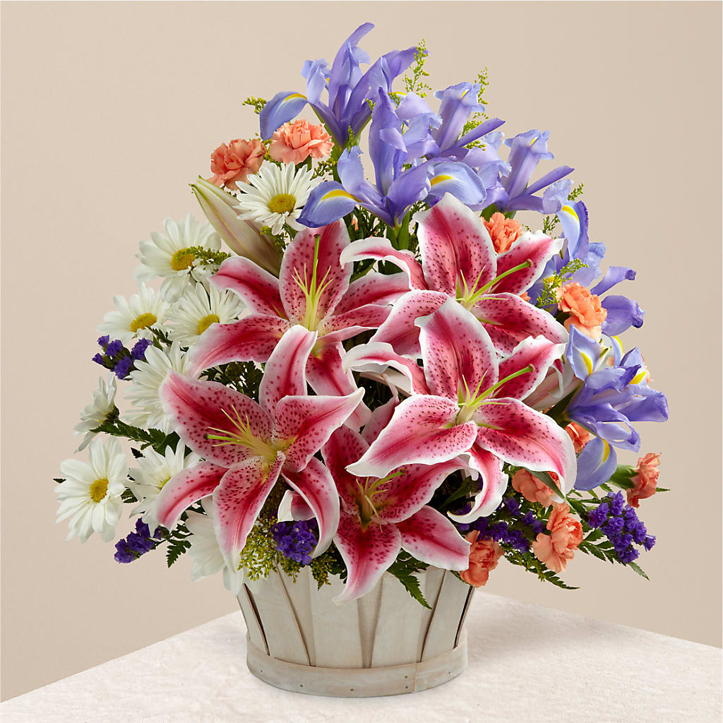 The Wondrous Nature Bouquet – Rhodes Family Price Chopper, Branson MO