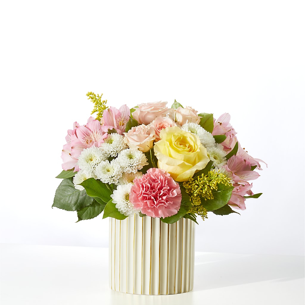 Watercolors Bouquet – Rhodes Family Price Chopper, Branson MO