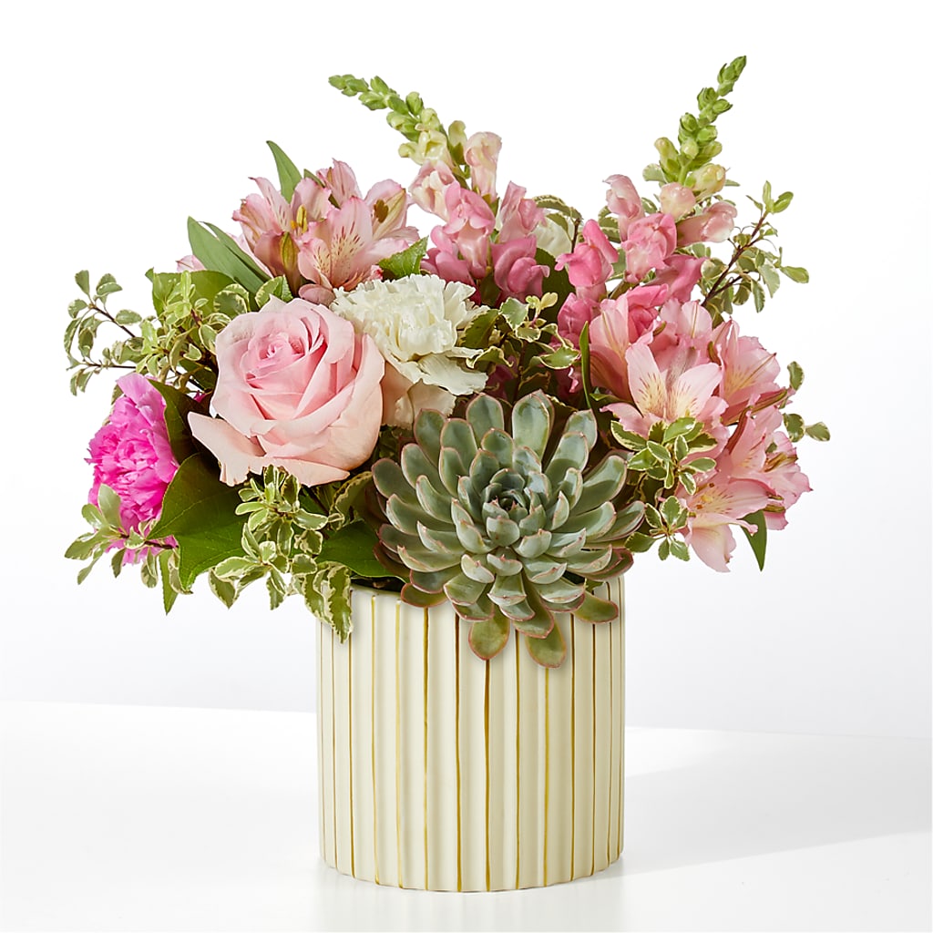 Magenta Musings Bouquet – Rhodes Family Price Chopper, Branson MO