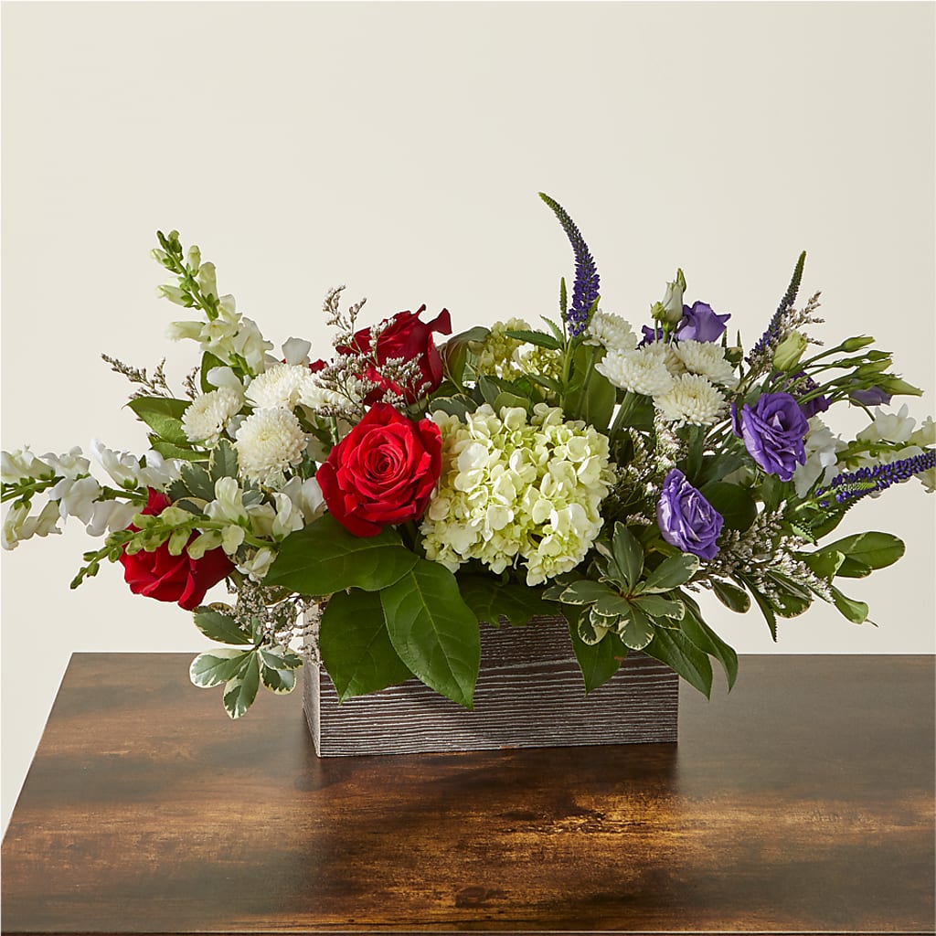 Sweet Magnolia Bouquet – Rhodes Family Price Chopper, Branson MO