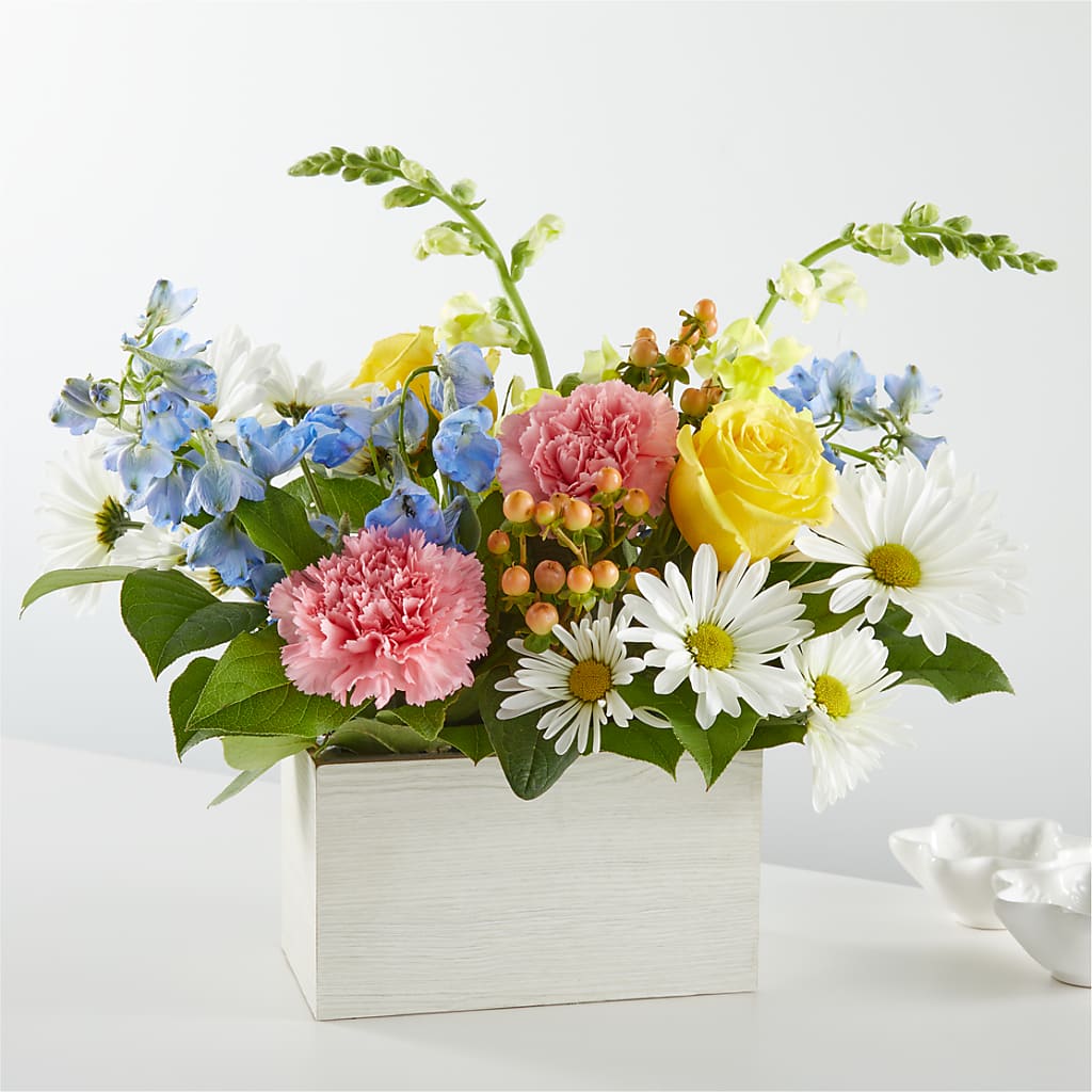 Sun Salutation Box Bouquet – Rhodes Family Price Chopper, Branson MO