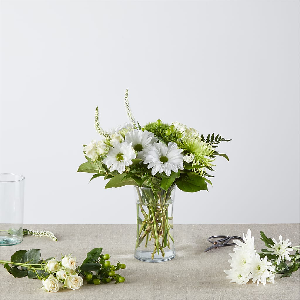 Irish Garden - A Florist Original – Rhodes Family Price Chopper, Branson MO
