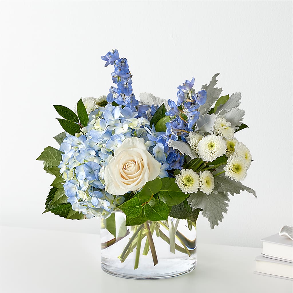 Clear Skies Bouquet – Rhodes Family Price Chopper, Branson MO