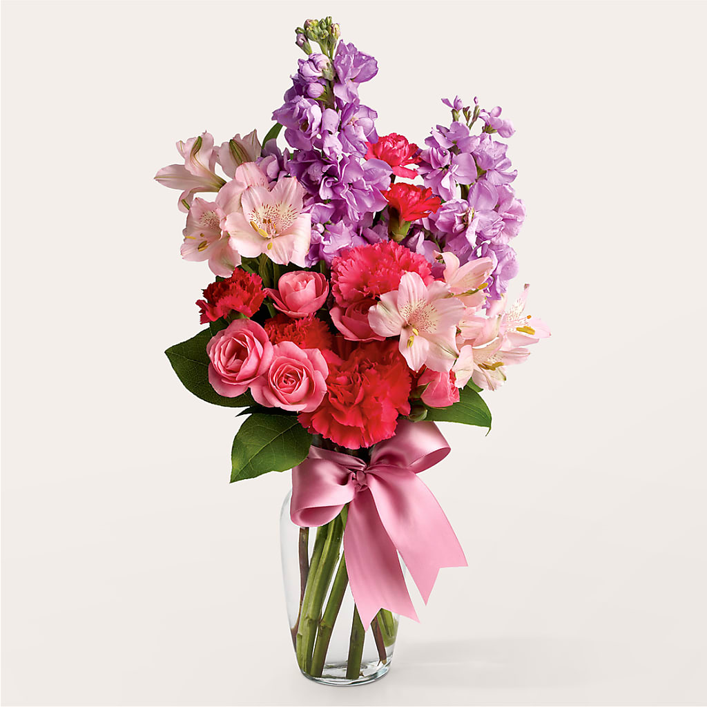Main Character Bouquet – Rhodes Family Price Chopper, Branson MO