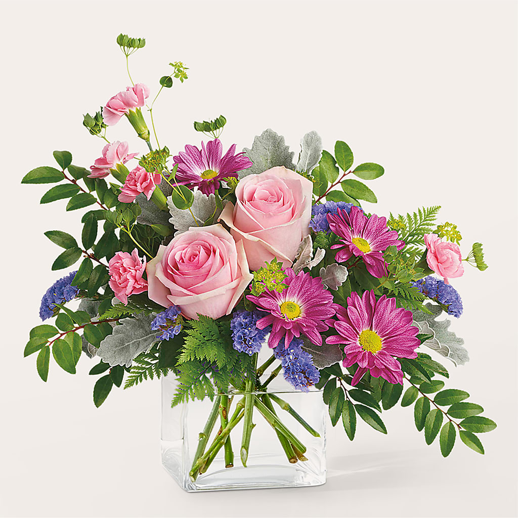Starlet Bouquet – Rhodes Family Price Chopper, Branson MO