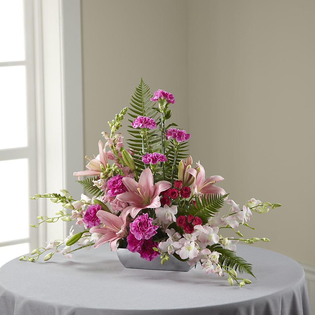 Uplifting Moments Arrangement – Rhodes Family Price Chopper, Branson MO