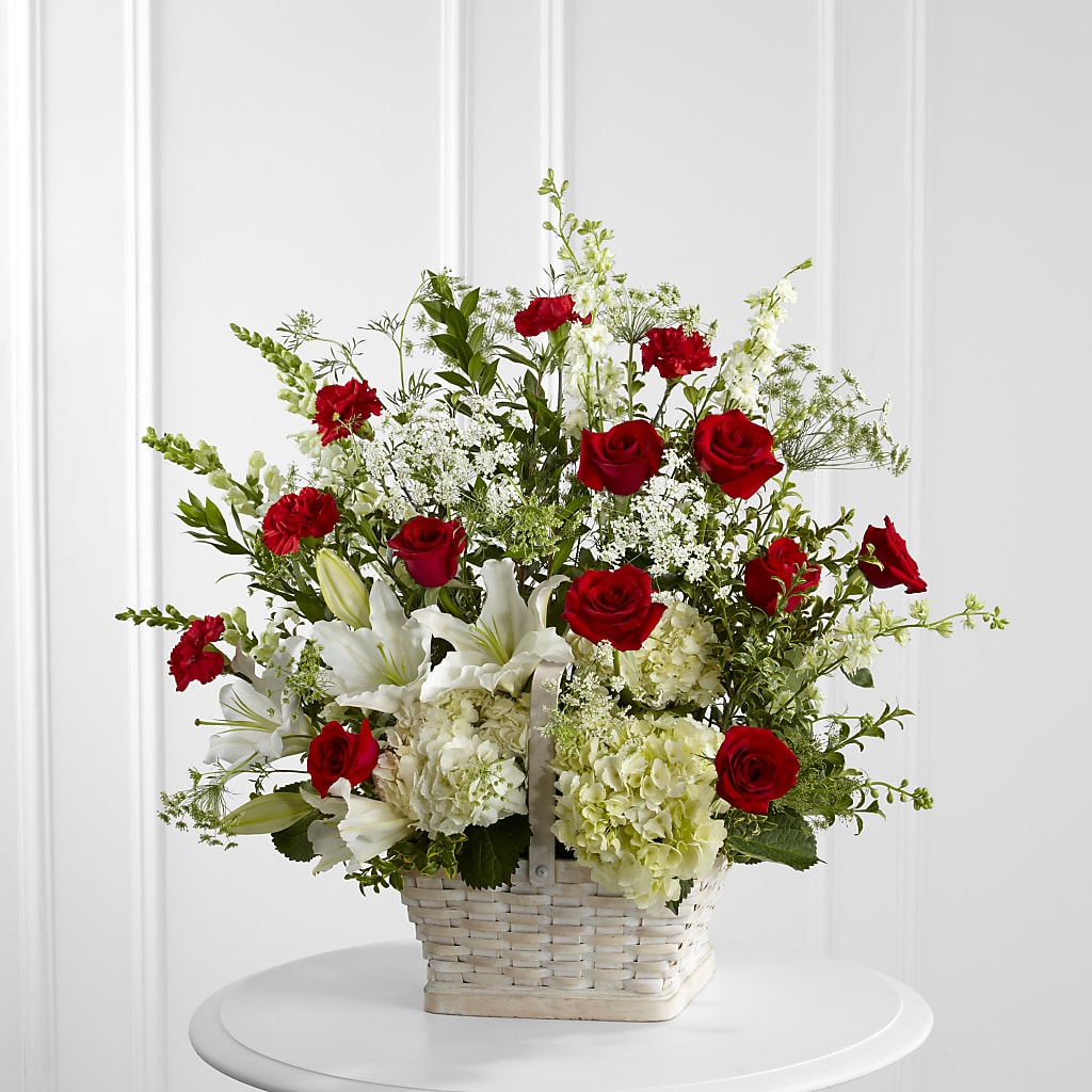 In Loving Memory Arrangement – Rhodes Family Price Chopper, Branson MO