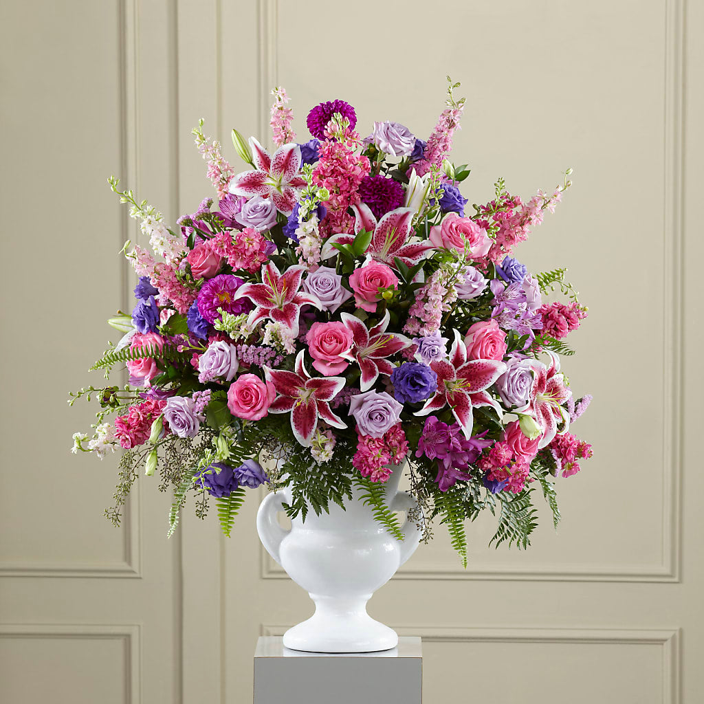 Peaceful Tribute Arrangement – Rhodes Family Price Chopper, Branson MO