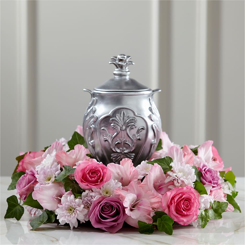 Glorious Tribute Arrangement – Rhodes Family Price Chopper, Branson MO