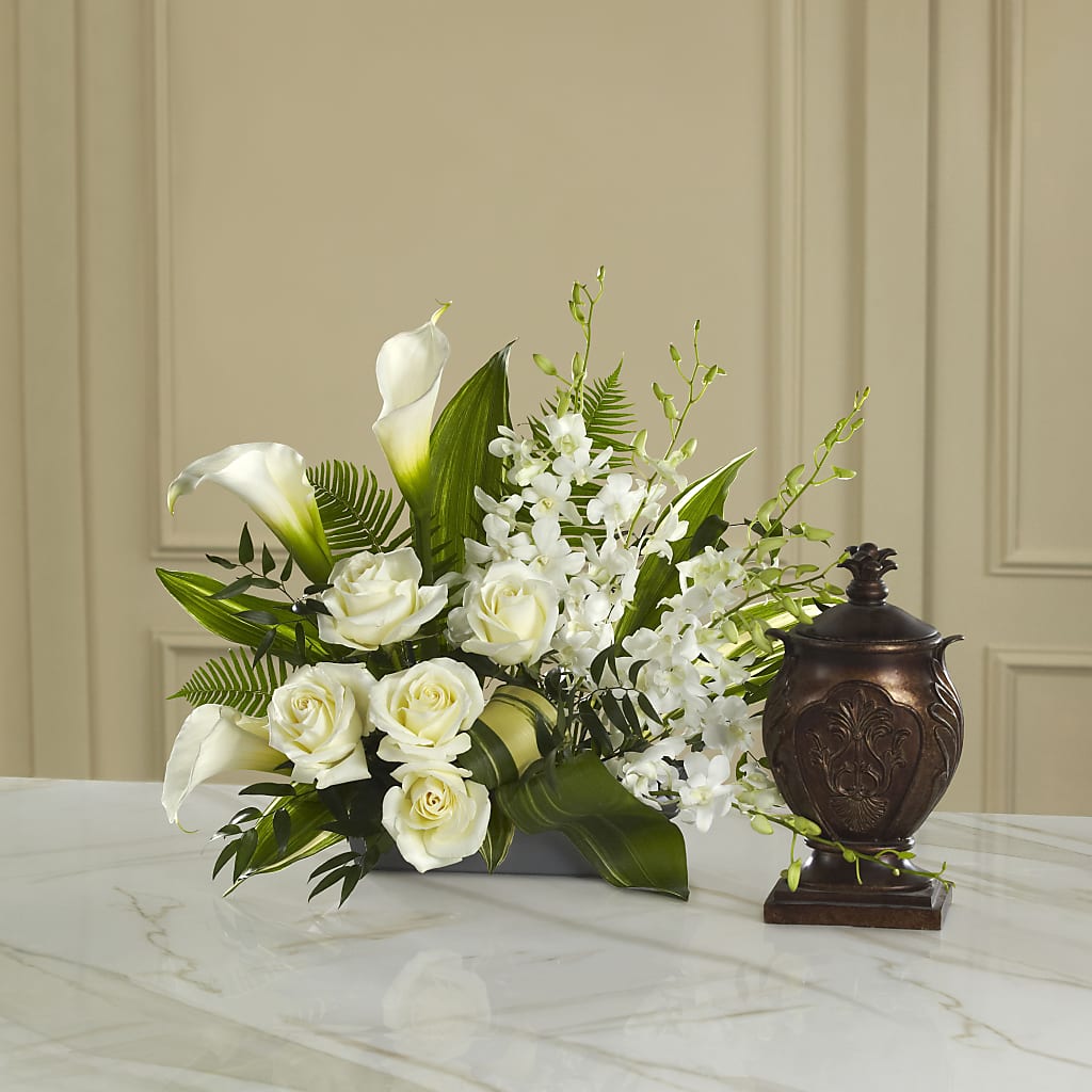 At Peace Arrangement – Rhodes Family Price Chopper, Branson MO