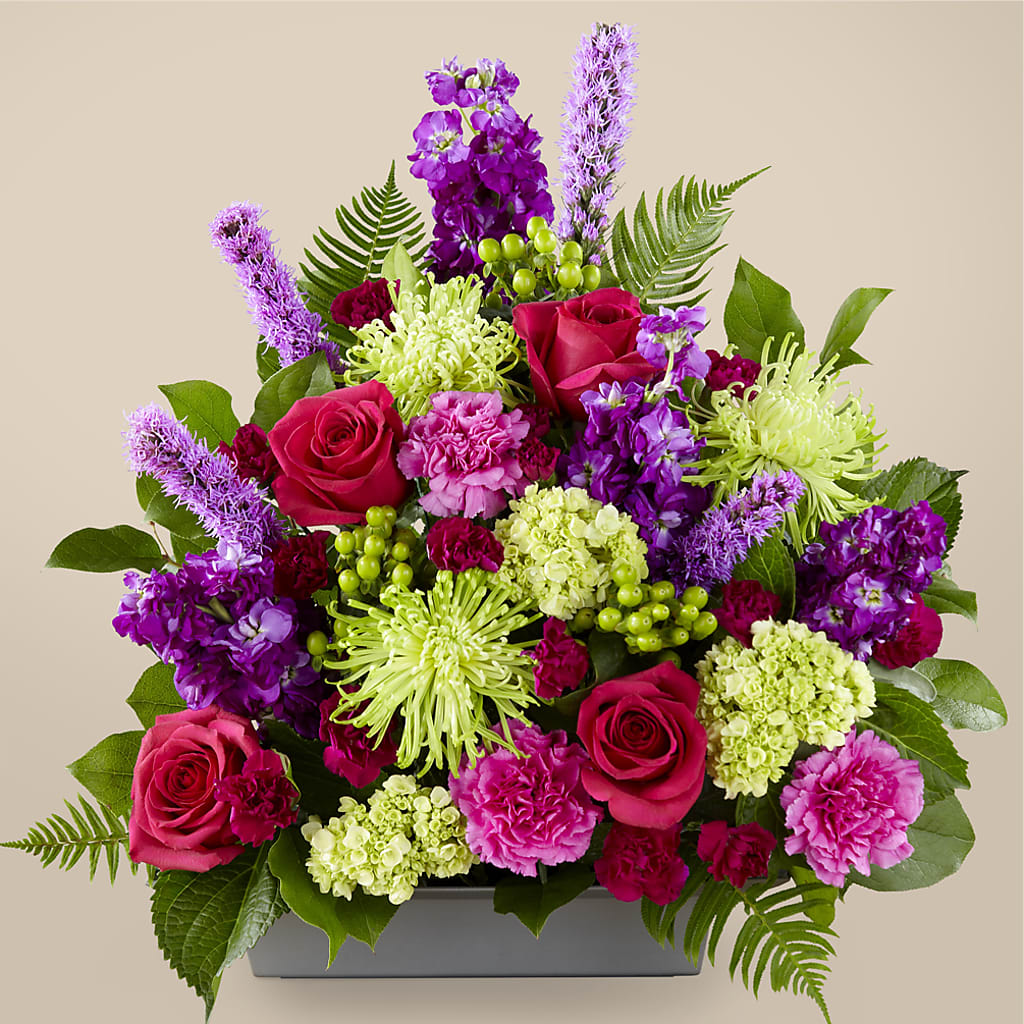 Warm Embrace Arrangement – Rhodes Family Price Chopper, Branson MO