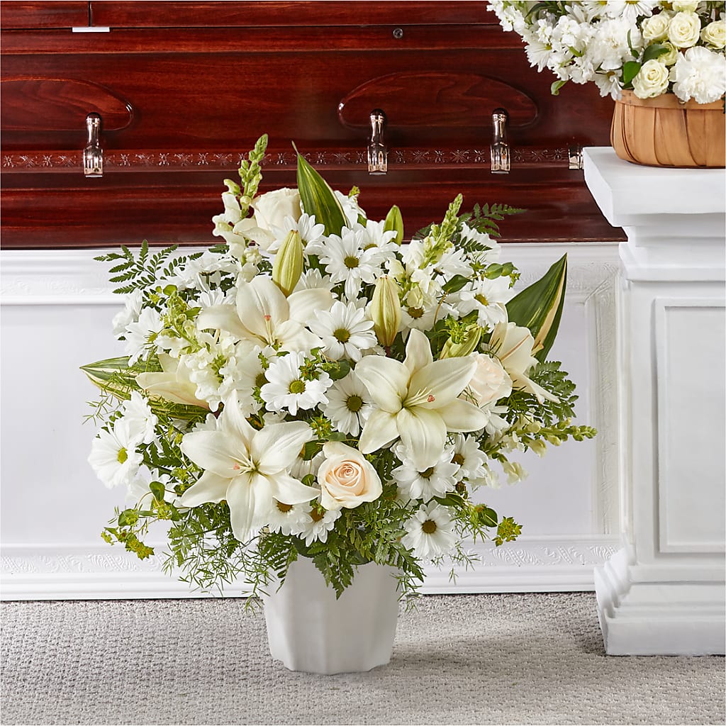 Thoughts of Tranquility Floor Basket – Rhodes Family Price Chopper, Branson MO