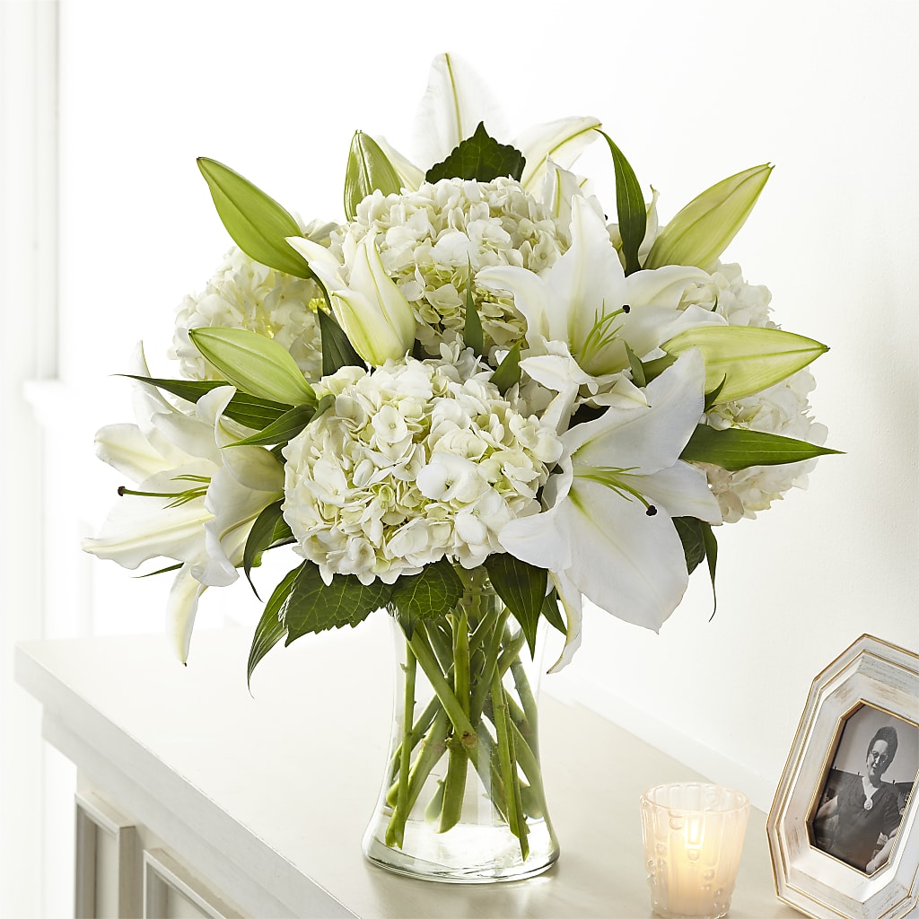 Compassionate Lily Bouquet – Rhodes Family Price Chopper, Branson MO