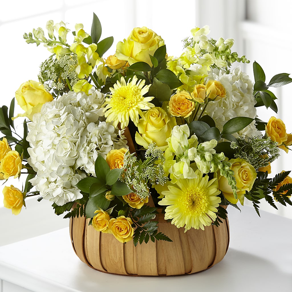 Rustic Remembrance Basket – Rhodes Family Price Chopper, Branson MO