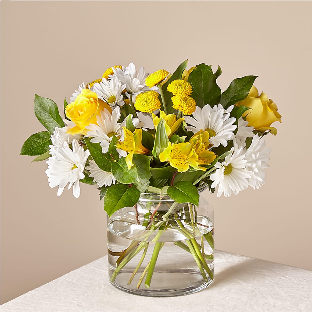 Sunny Sentiments Bouquet – Rhodes Family Price Chopper, Branson MO