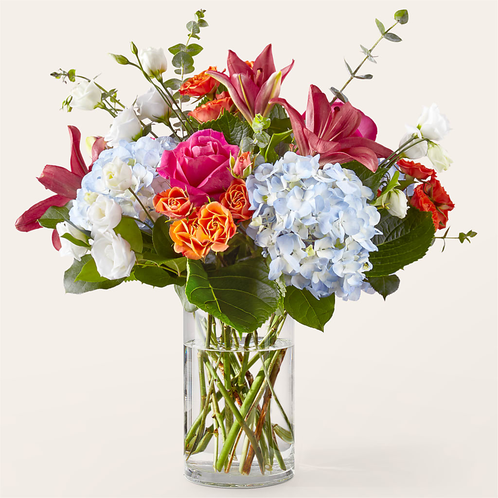 Awestruck Luxury Bouquet – Rhodes Family Price Chopper, Branson MO