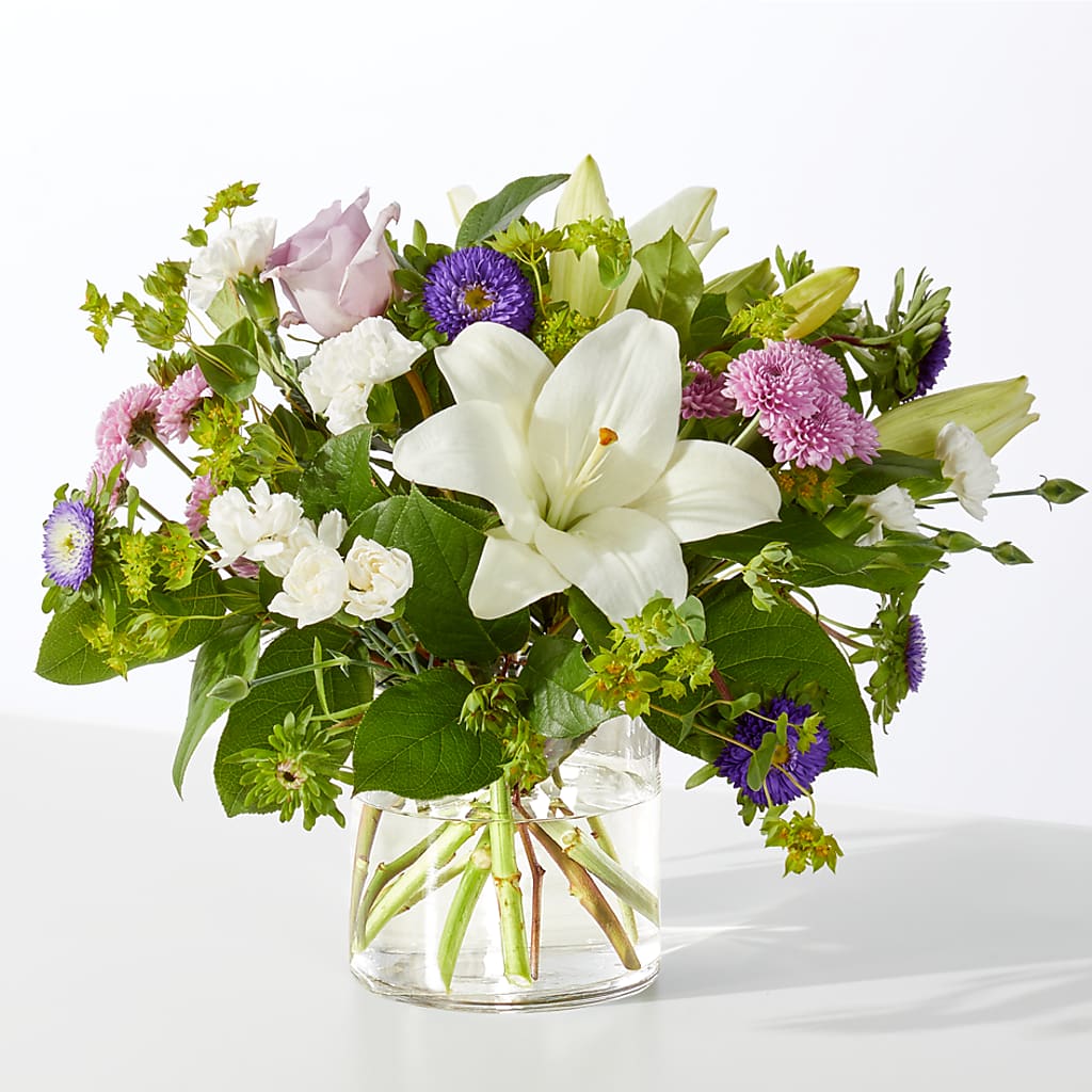 April Showers Bouquet – Rhodes Family Price Chopper, Branson MO