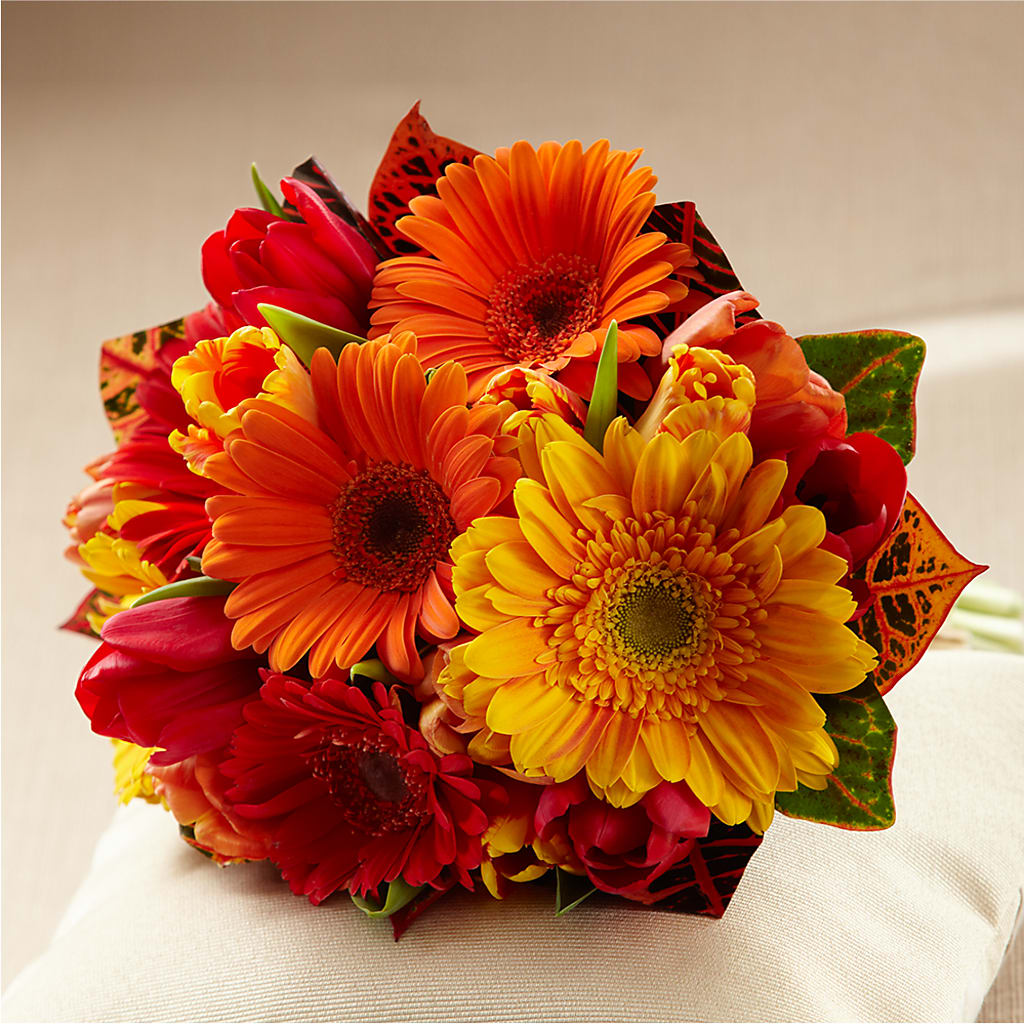 Sunglow Bouquet – Rhodes Family Price Chopper, Branson MO
