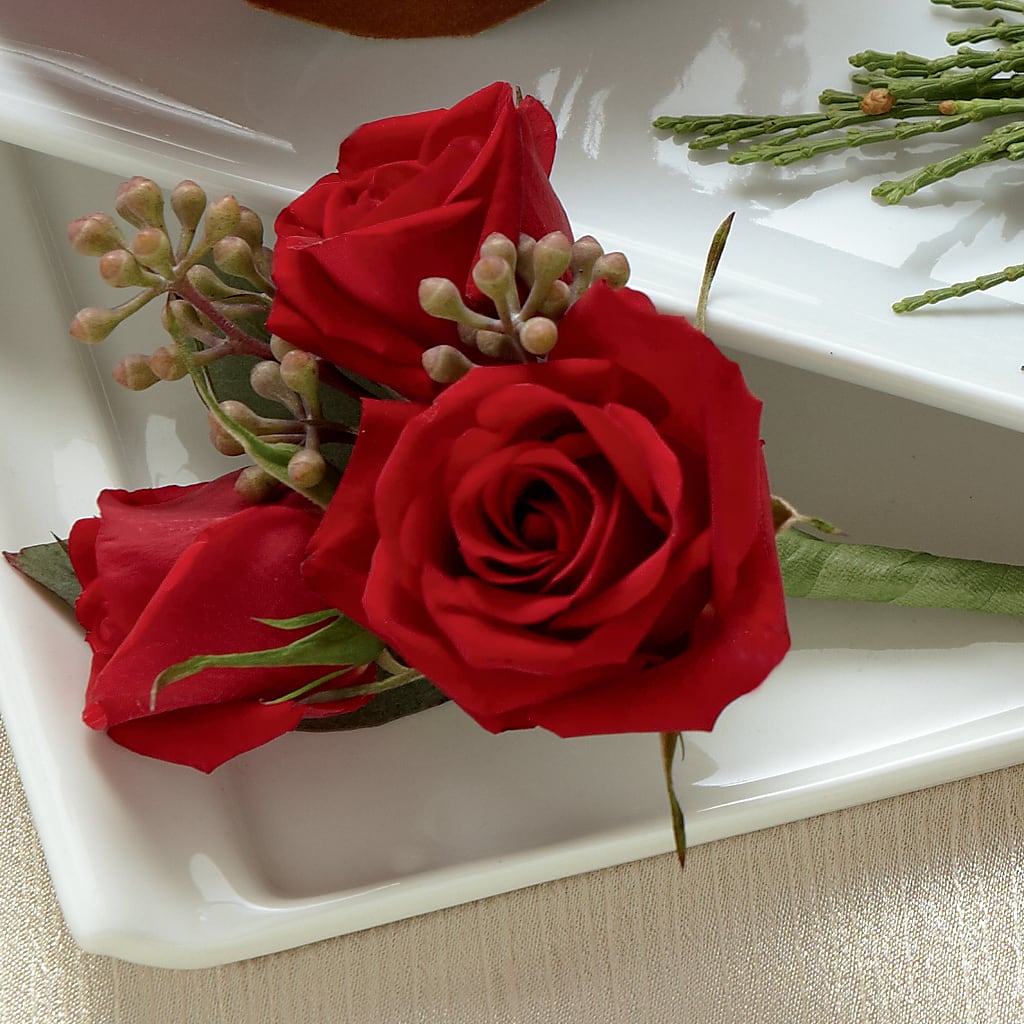 Red Spray Rose Boutonniere – Rhodes Family Price Chopper, Branson MO