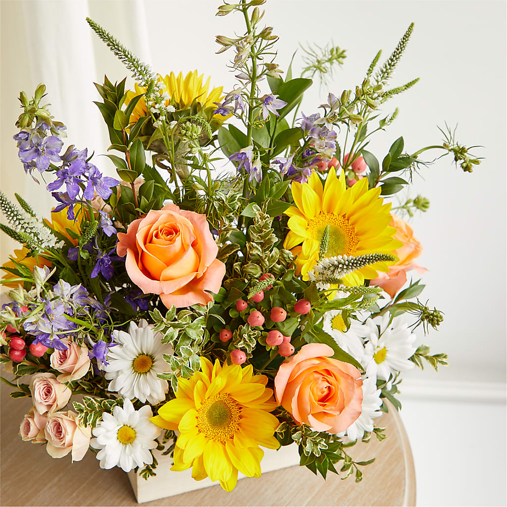 The Good Life Bouquet –  Rhodes Family Price Chopper, Branson MO