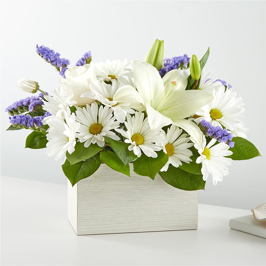 Beyond Blue Box Bouquet –  Rhodes Family Price Chopper, Branson MO