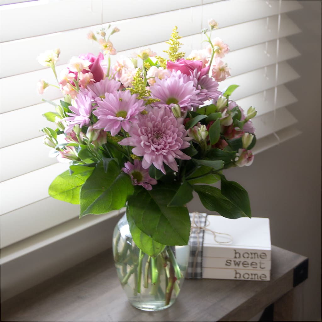 Pastel Tradition - A Florist Original –  Rhodes Family Price Chopper, Branson MO