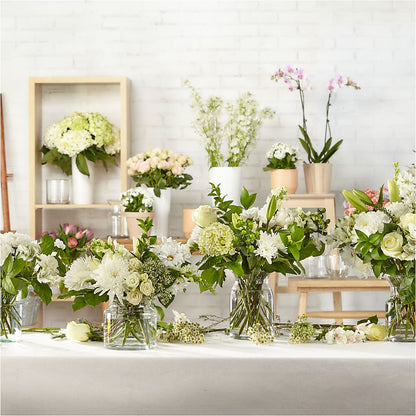 Classic Ivory – A Florist Original –  Rhodes Family Price Chopper, Branson MO