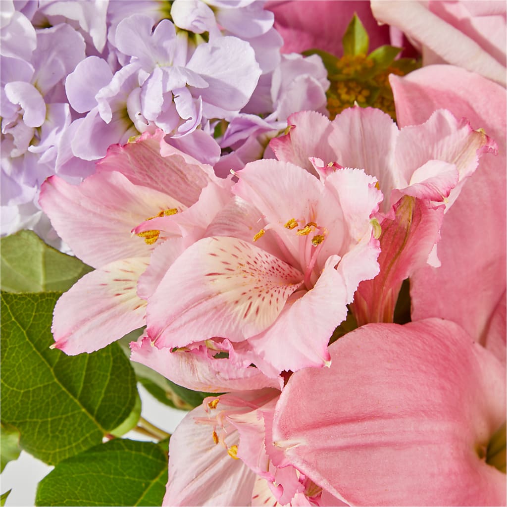 The Crown Jewel Bouquet –  Rhodes Family Price Chopper, Branson MO