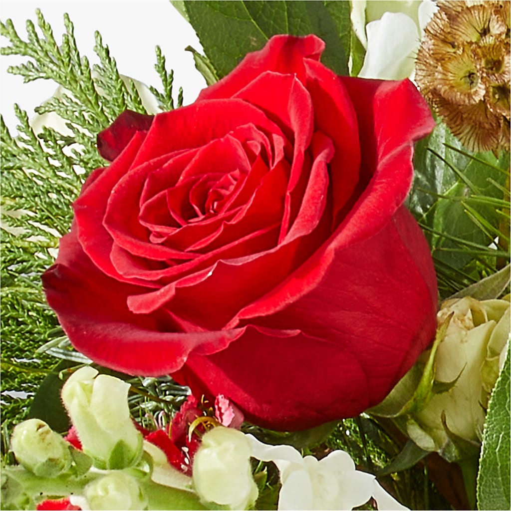 Deck the Halls Bouquet –  Rhodes Family Price Chopper, Branson MO