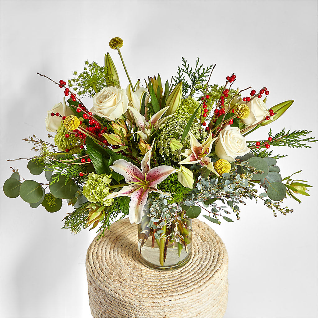 Berry & Bright Bouquet –  Rhodes Family Price Chopper, Branson MO