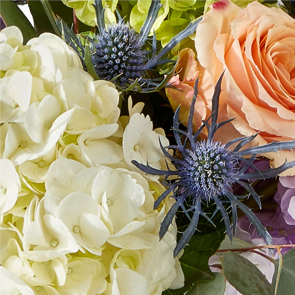Porch Swing Bouquet –  Rhodes Family Price Chopper, Branson MO