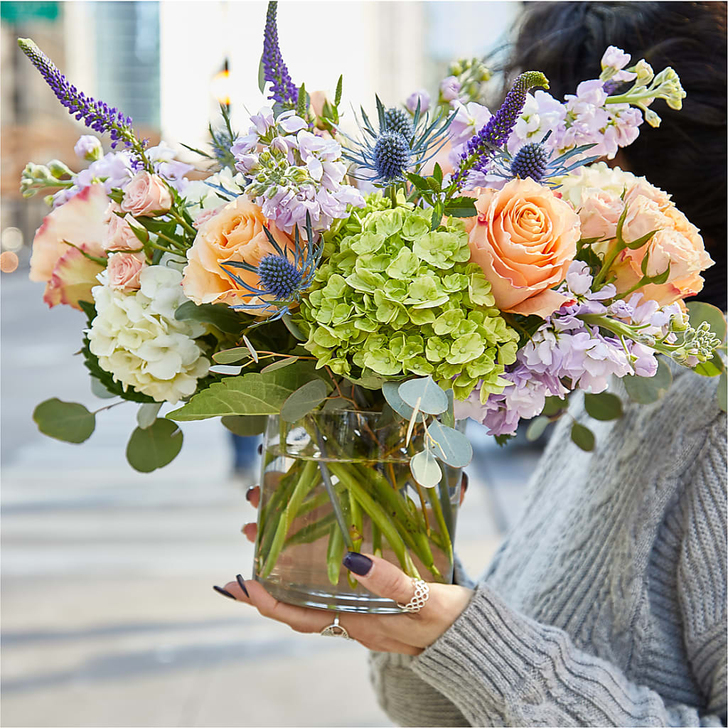 Porch Swing Bouquet –  Rhodes Family Price Chopper, Branson MO