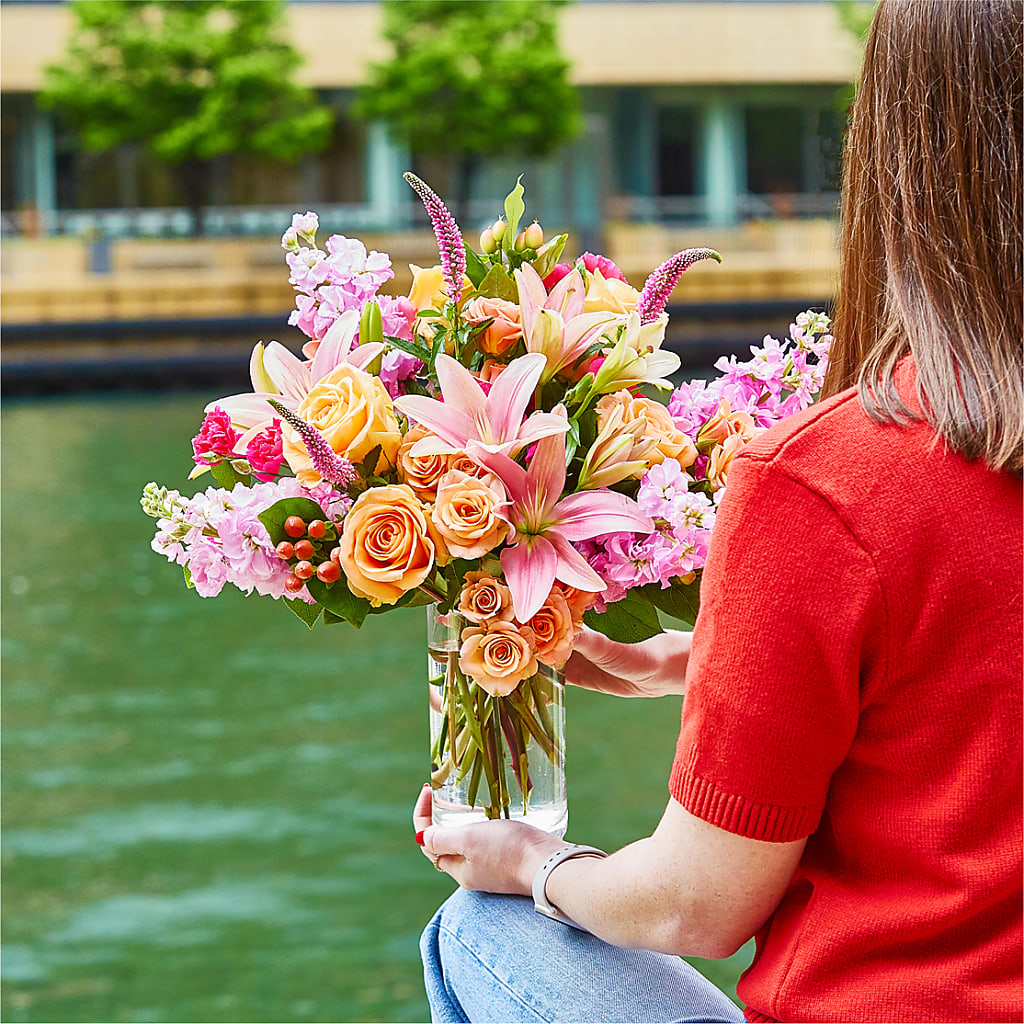 Bisous Bouquet –  Rhodes Family Price Chopper, Branson MO