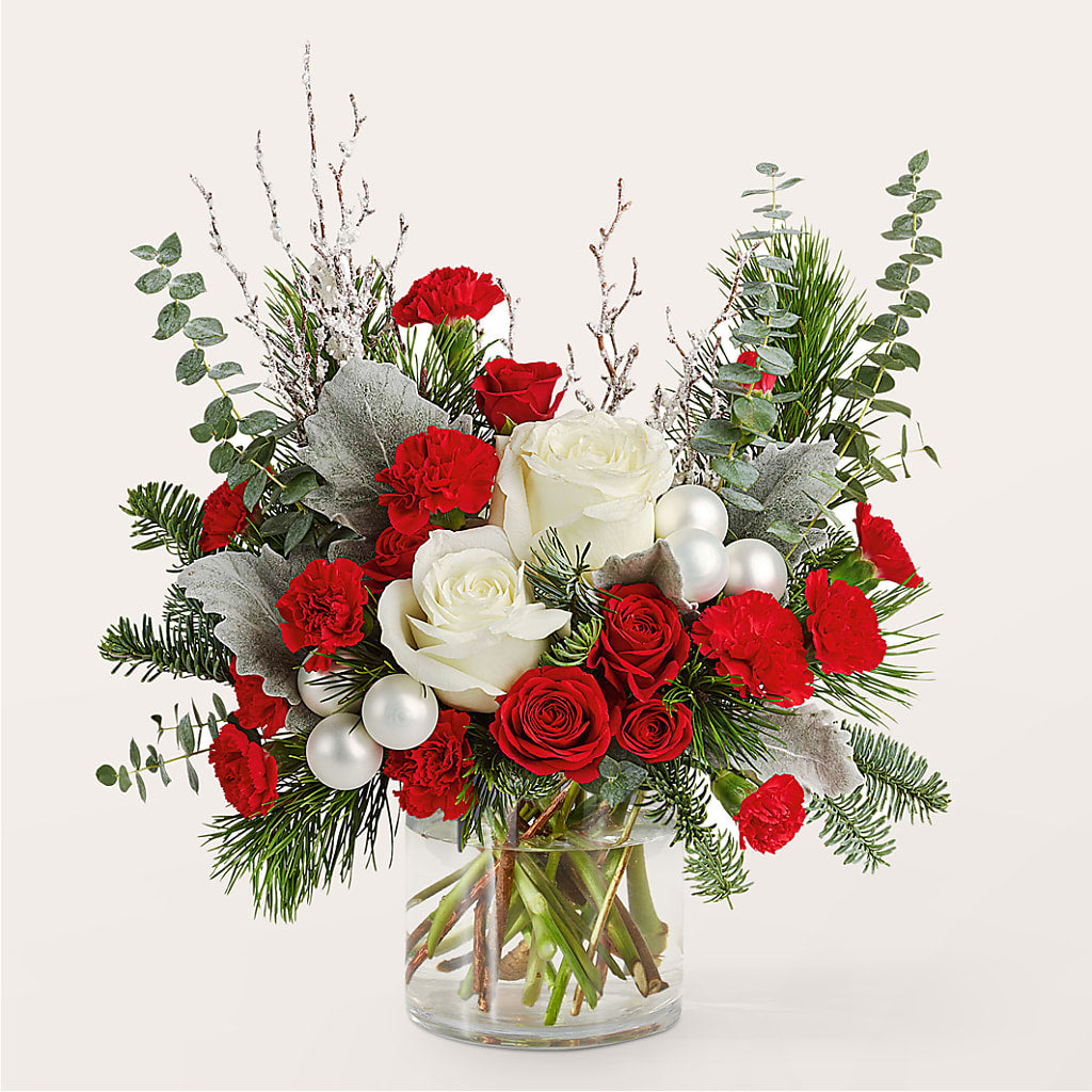 Trimming the Tree Bouquet –  Rhodes Family Price Chopper, Branson MO